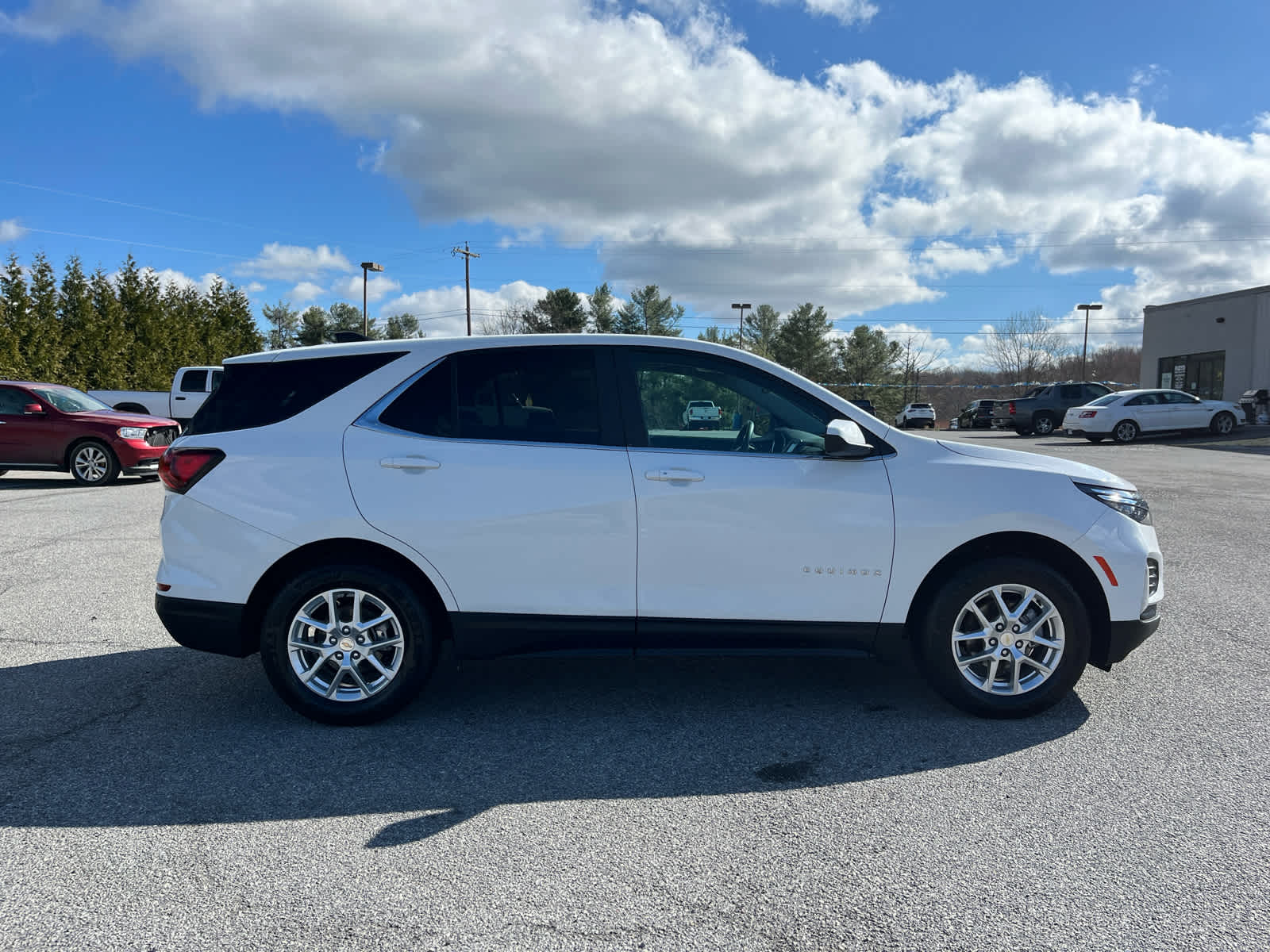 2024 Chevrolet Equinox AWD LT