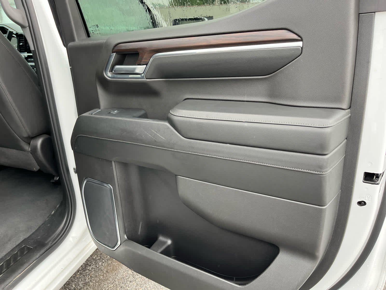 2024 GMC Sierra 1500 4WD Crew Cab Short Box SLT