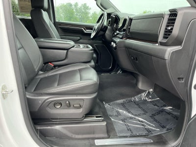 2024 GMC Sierra 1500 4WD Crew Cab Short Box SLT