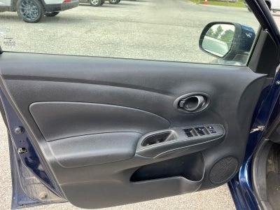 2012 Nissan Versa 1.6 SV