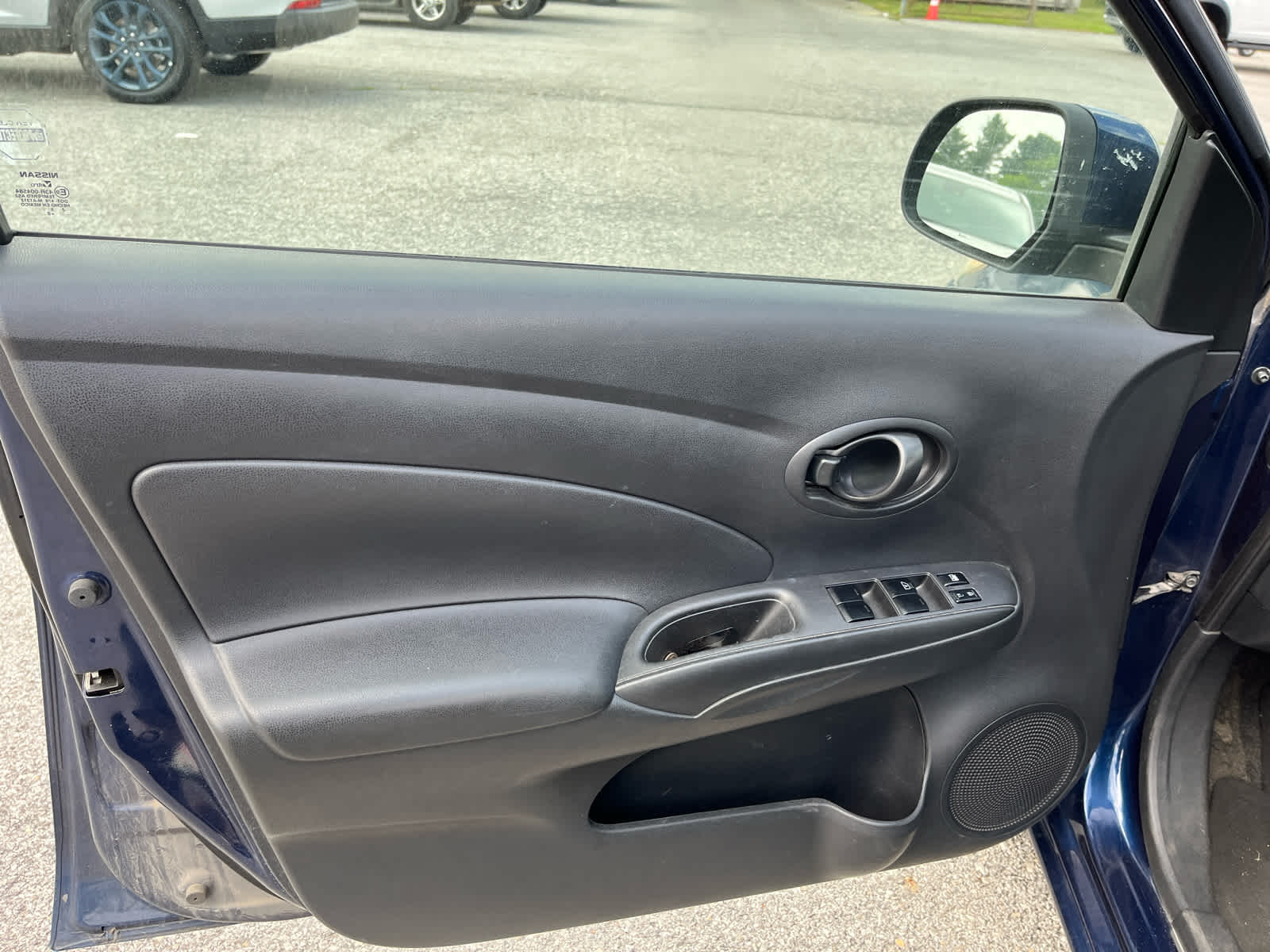 2012 Nissan Versa 1.6 SV
