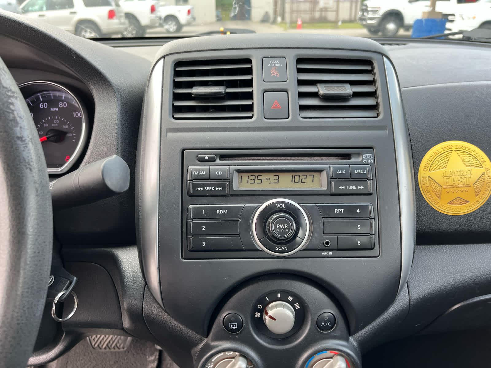 2012 Nissan Versa 1.6 SV