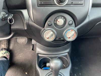 2012 Nissan Versa 1.6 SV