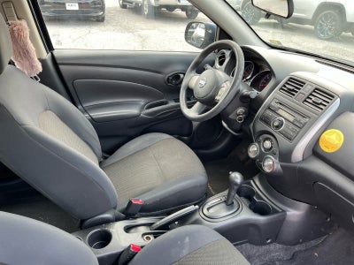 2012 Nissan Versa 1.6 SV