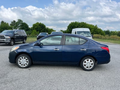 2012 Nissan Versa 1.6 SV