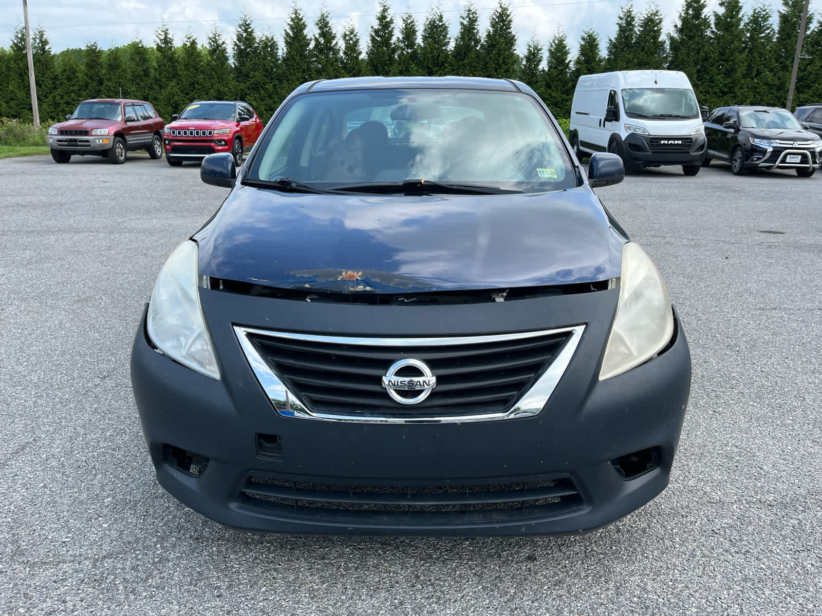 2012 Nissan Versa 1.6 SV