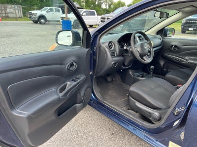 2012 Nissan Versa 1.6 SV