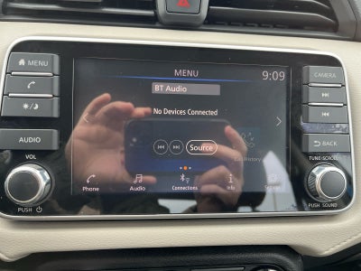 2021 Nissan Versa SV Xtronic CVT