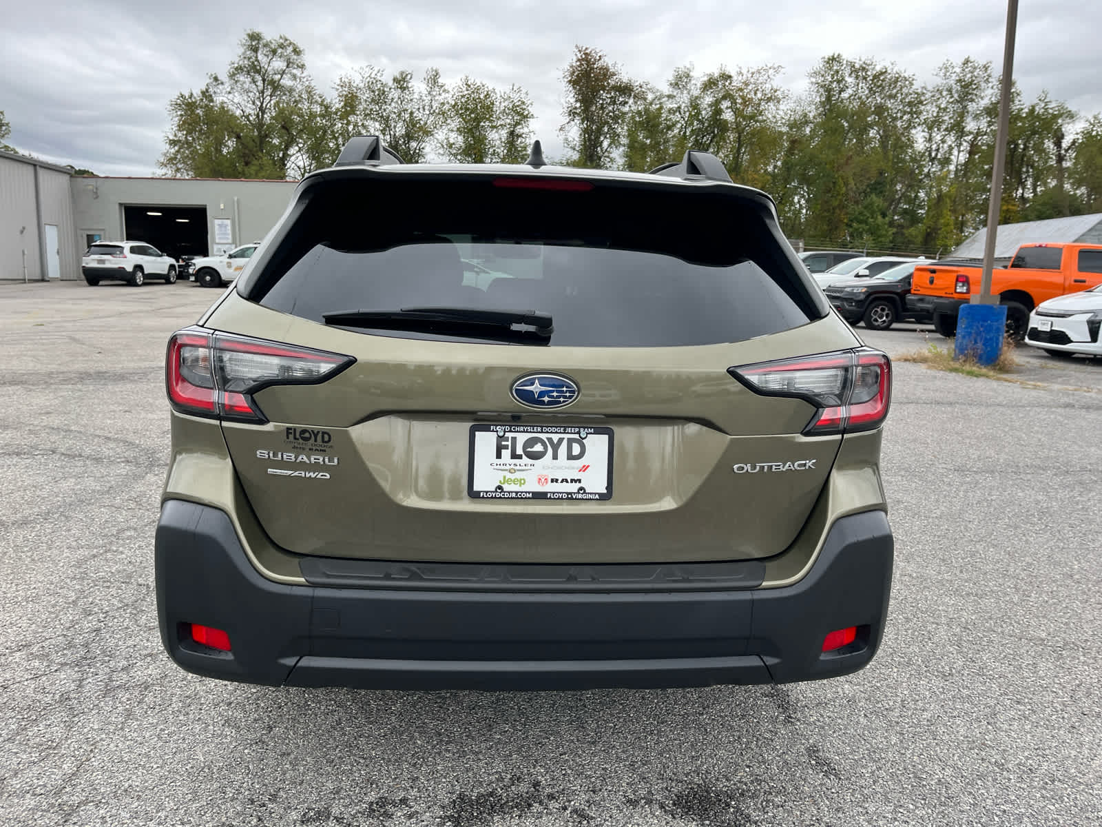 2025 Subaru Outback Premium