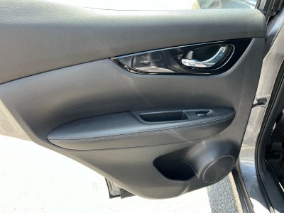 2022 Nissan Rogue Sport SL AWD Xtronic CVT
