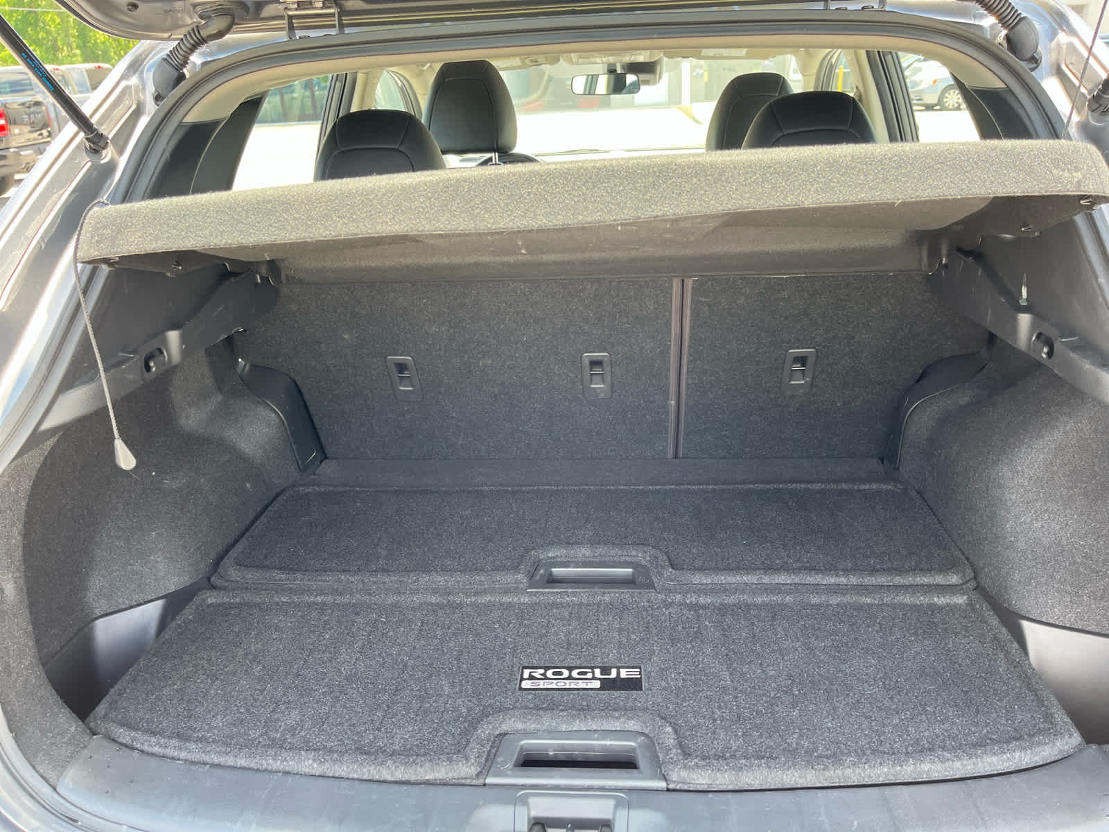 2022 Nissan Rogue Sport SL AWD Xtronic CVT