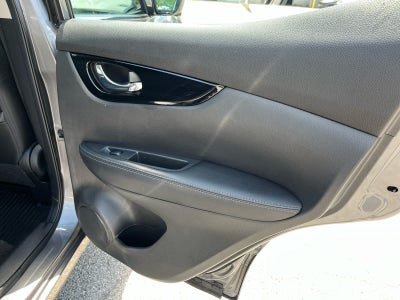 2022 Nissan Rogue Sport SL AWD Xtronic CVT