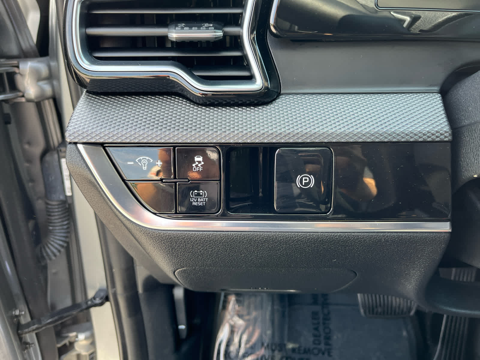 2025 Kia Sportage Hybrid LX