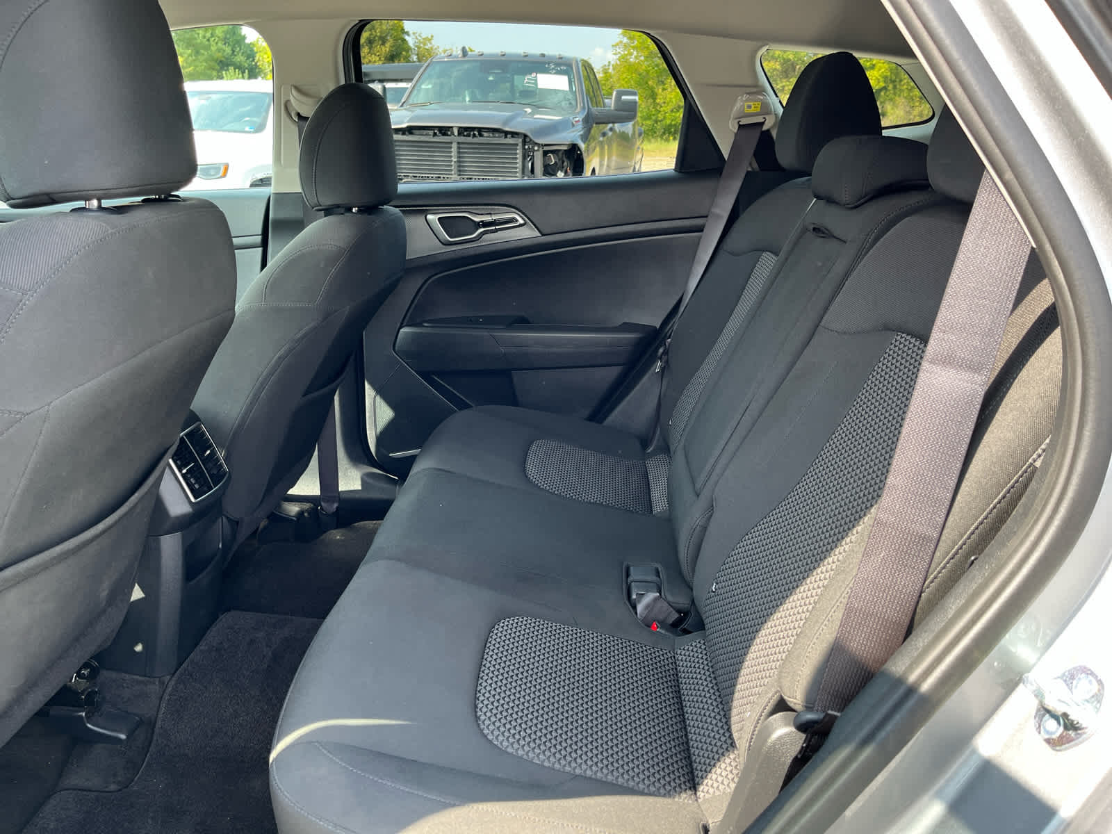 2025 Kia Sportage Hybrid LX