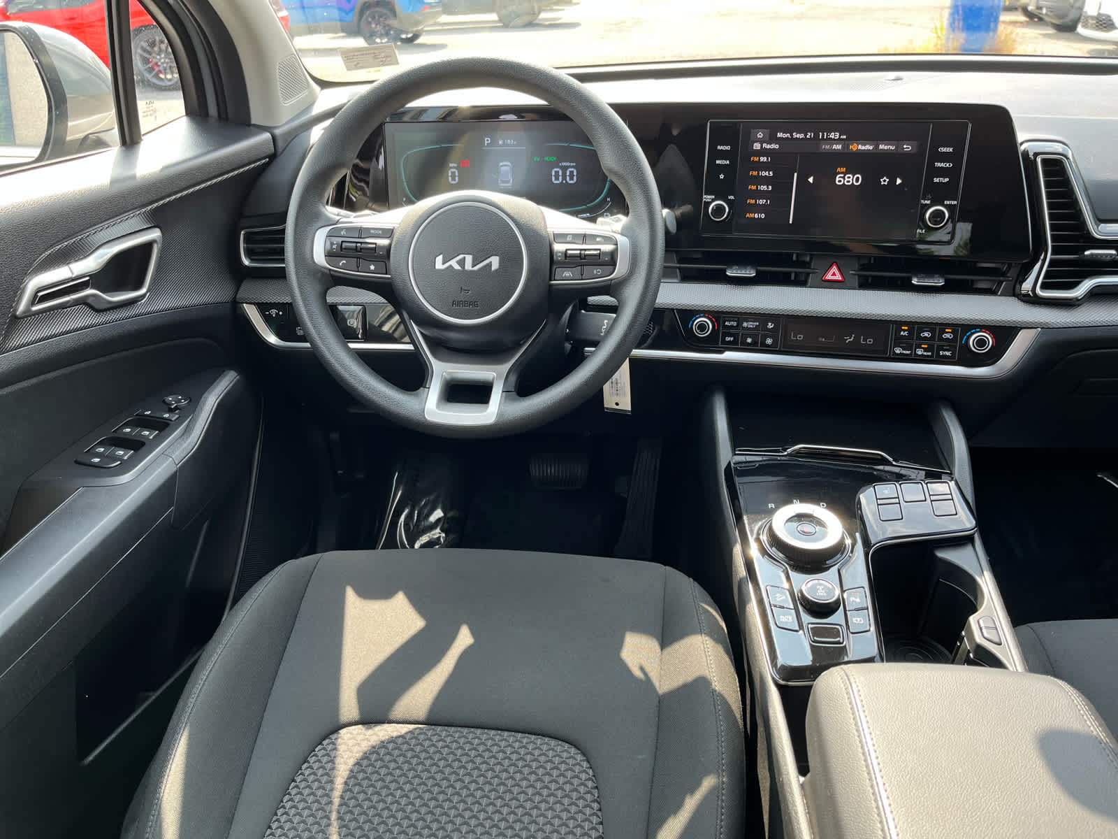 2025 Kia Sportage Hybrid LX