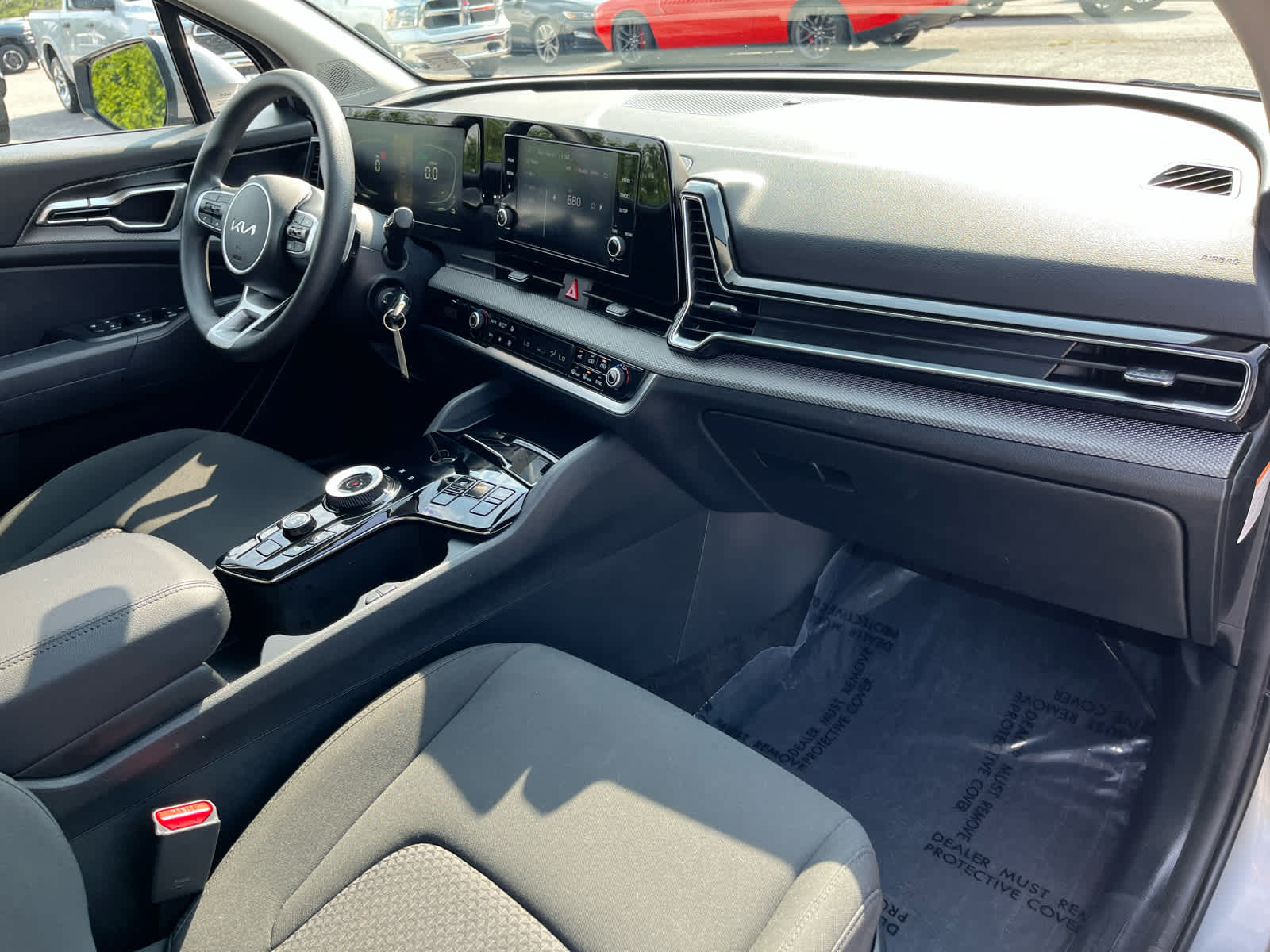 2025 Kia Sportage Hybrid LX