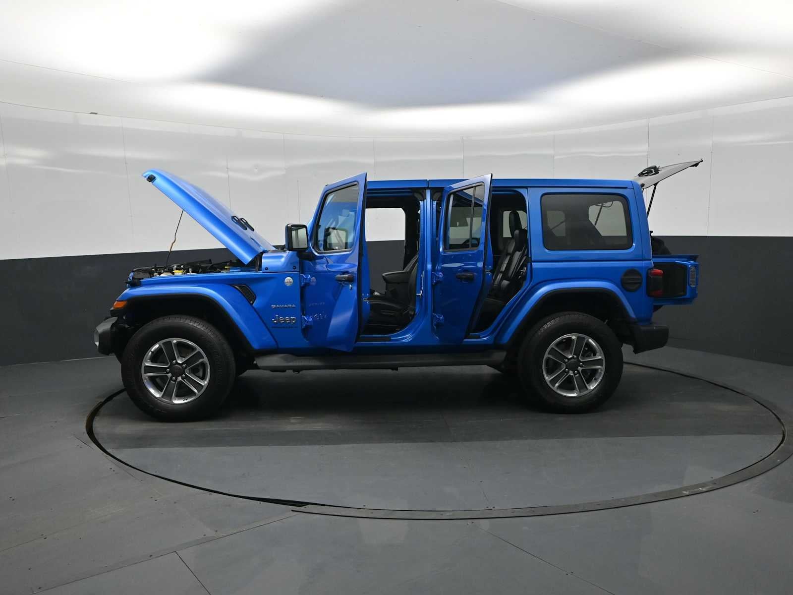 2023 Jeep Wrangler Sahara