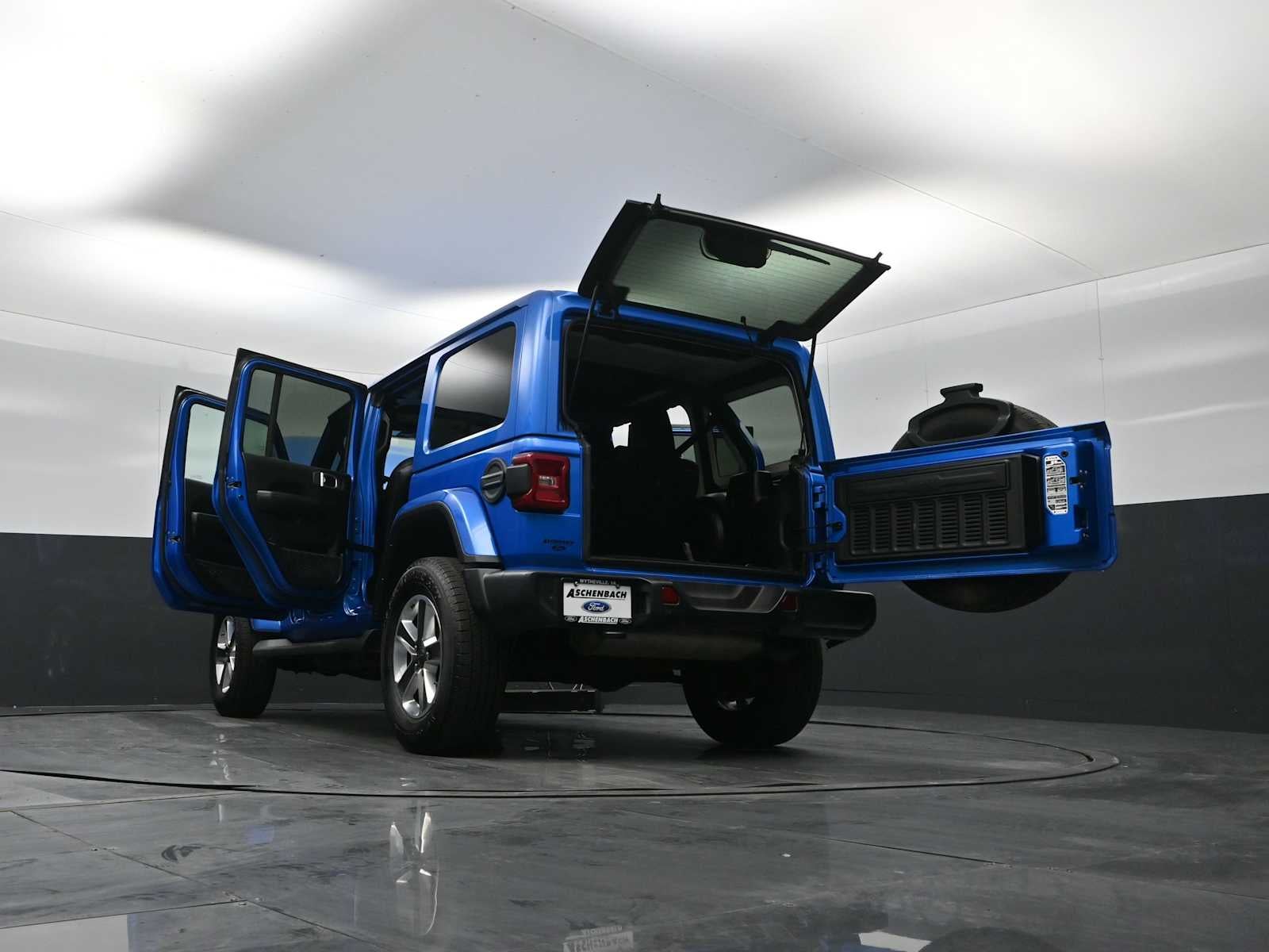 2023 Jeep Wrangler Sahara