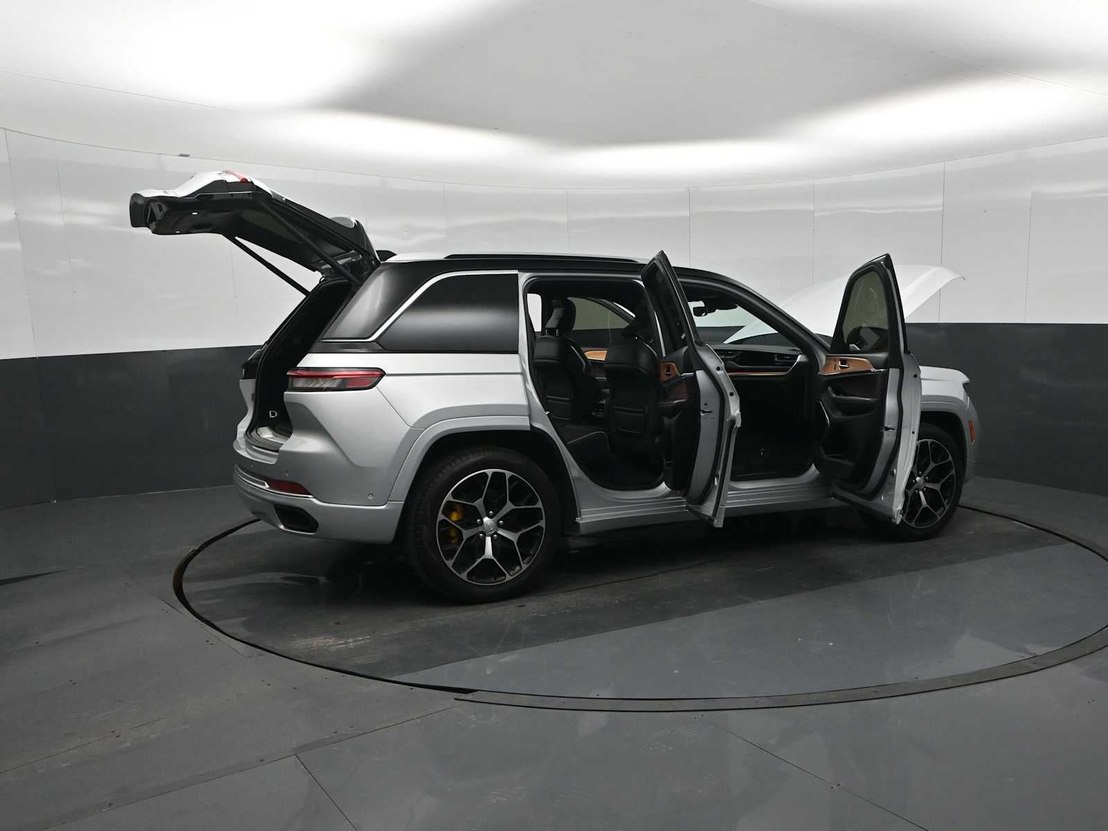 2022 Jeep Grand Cherokee Summit Reserve