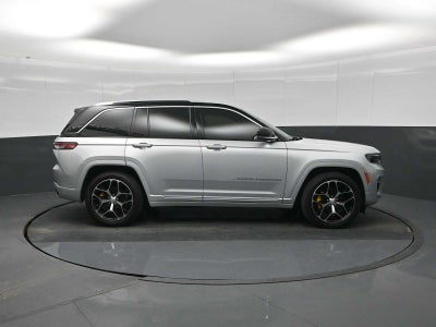 2022 Jeep Grand Cherokee Summit Reserve