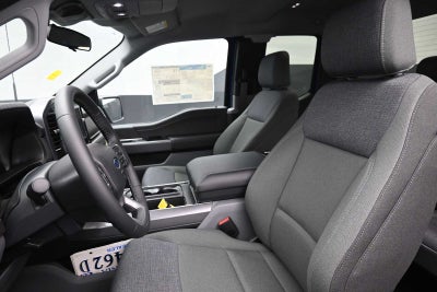 2023 Jeep Grand Wagoneer Base