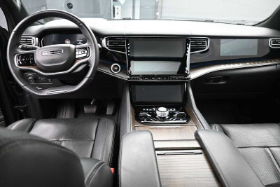 2023 Jeep Grand Wagoneer Base