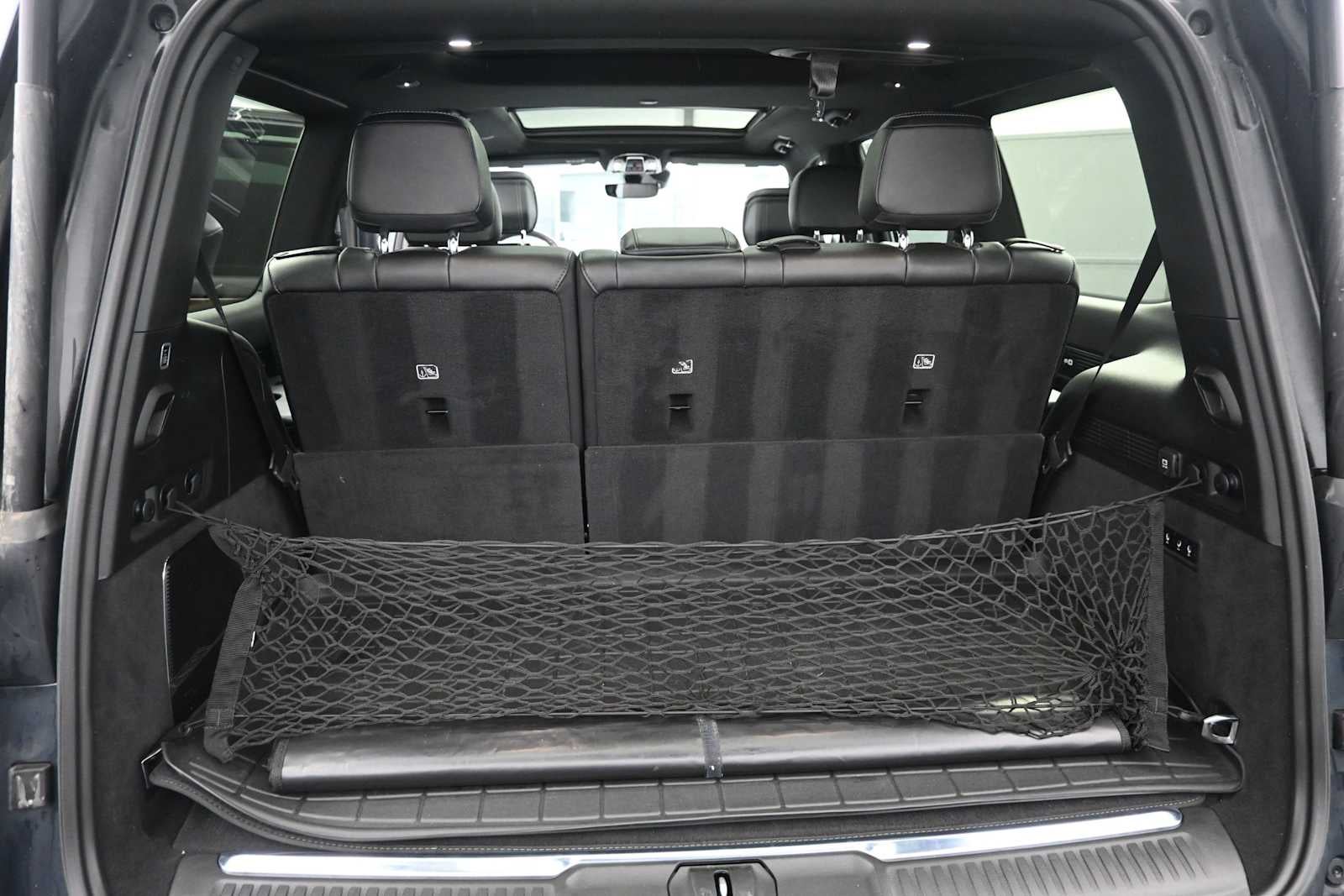 2023 Jeep Grand Wagoneer Base