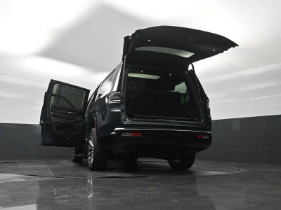 2023 Jeep Grand Wagoneer Base