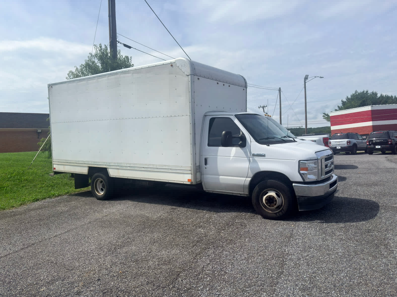 2021 Ford E-Series Cutaway E-350 SRW 138" WB