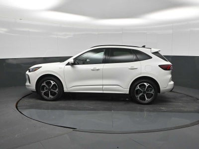 2025 Ford Escape ST-Line Elite