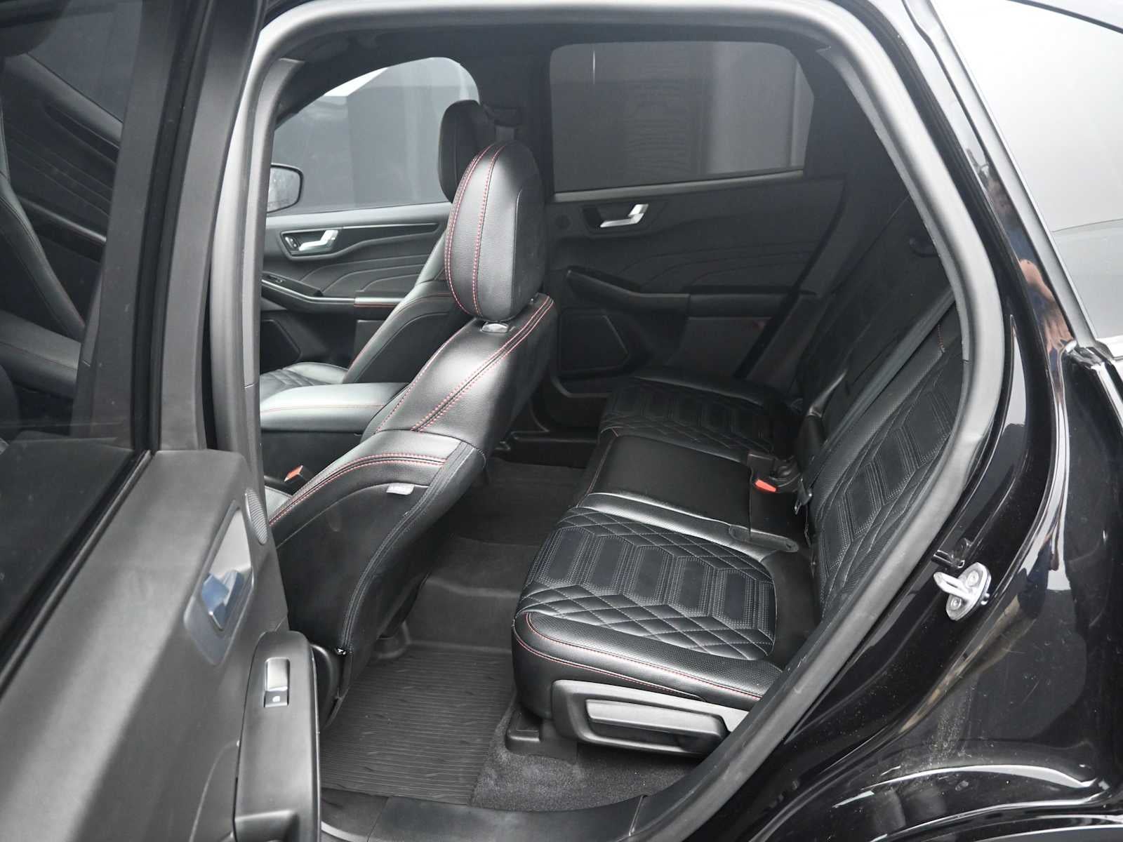 2023 Ford Escape ST-Line Elite