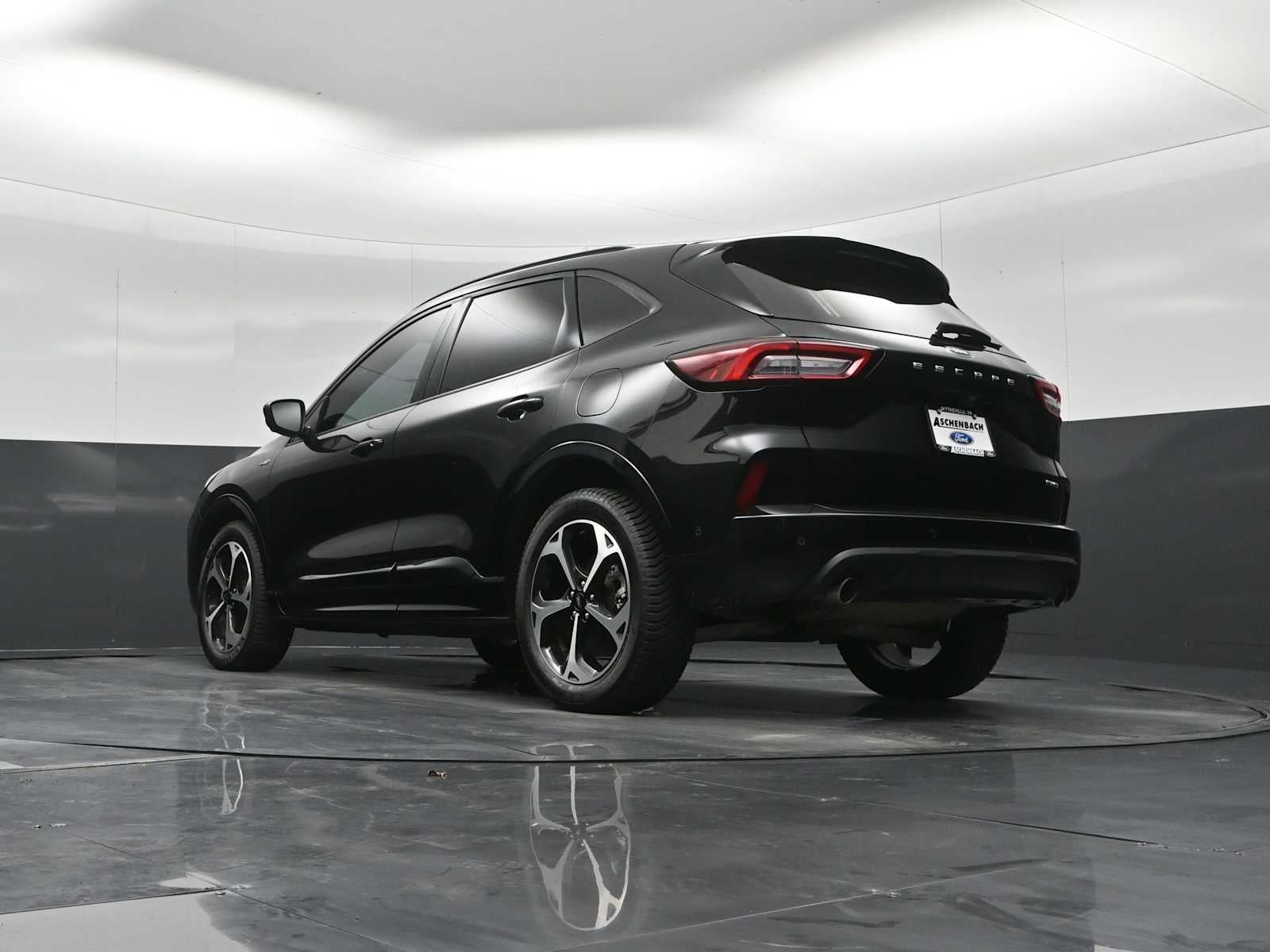 2023 Ford Escape ST-Line Elite