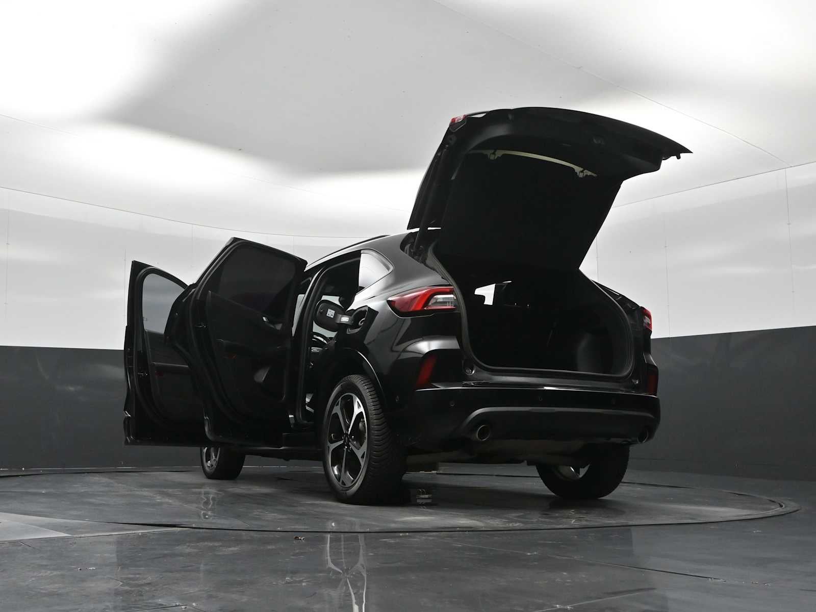 2023 Ford Escape ST-Line Elite