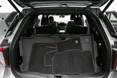 2024 Ford Explorer ST-Line