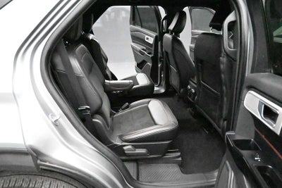 2024 Ford Explorer ST-Line