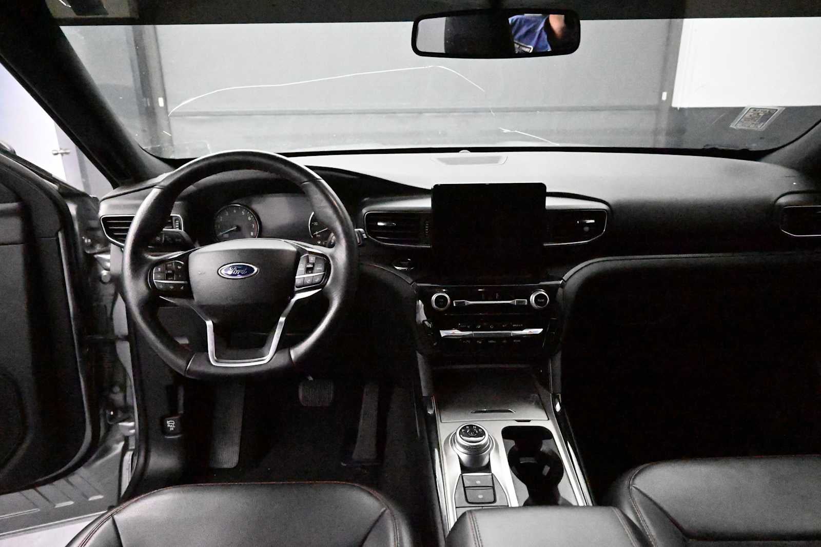 2024 Ford Explorer ST-Line