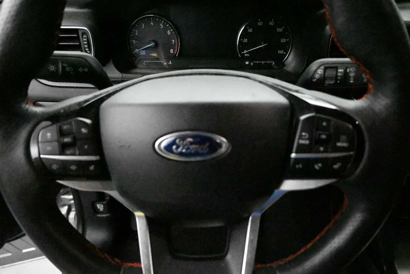 2024 Ford Explorer ST-Line
