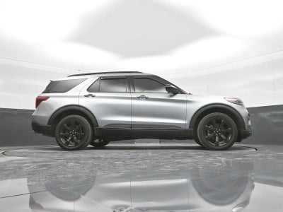 2024 Ford Explorer ST-Line