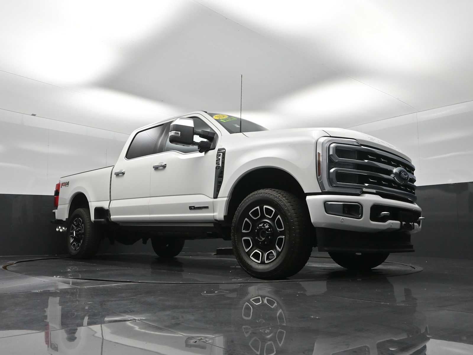 2024 Ford Super Duty F-250 Pickup Platinum
