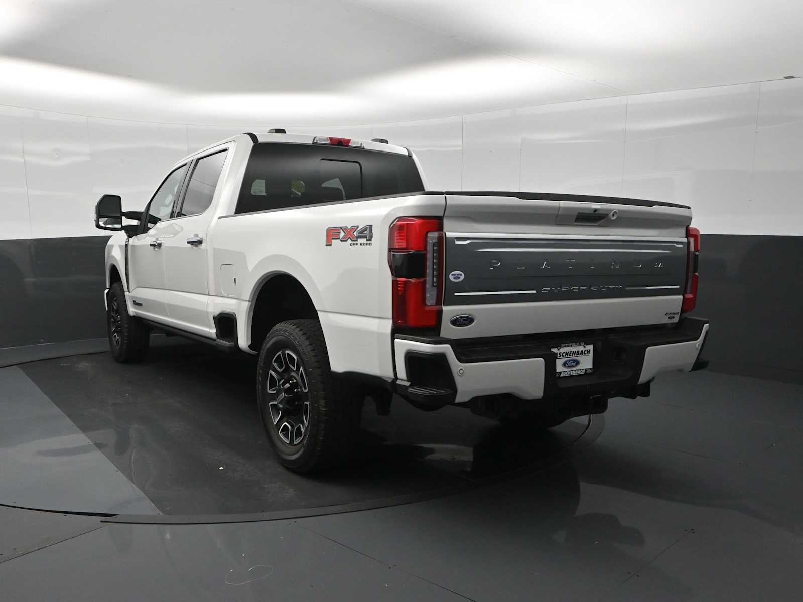 2024 Ford Super Duty F-250 Pickup Platinum