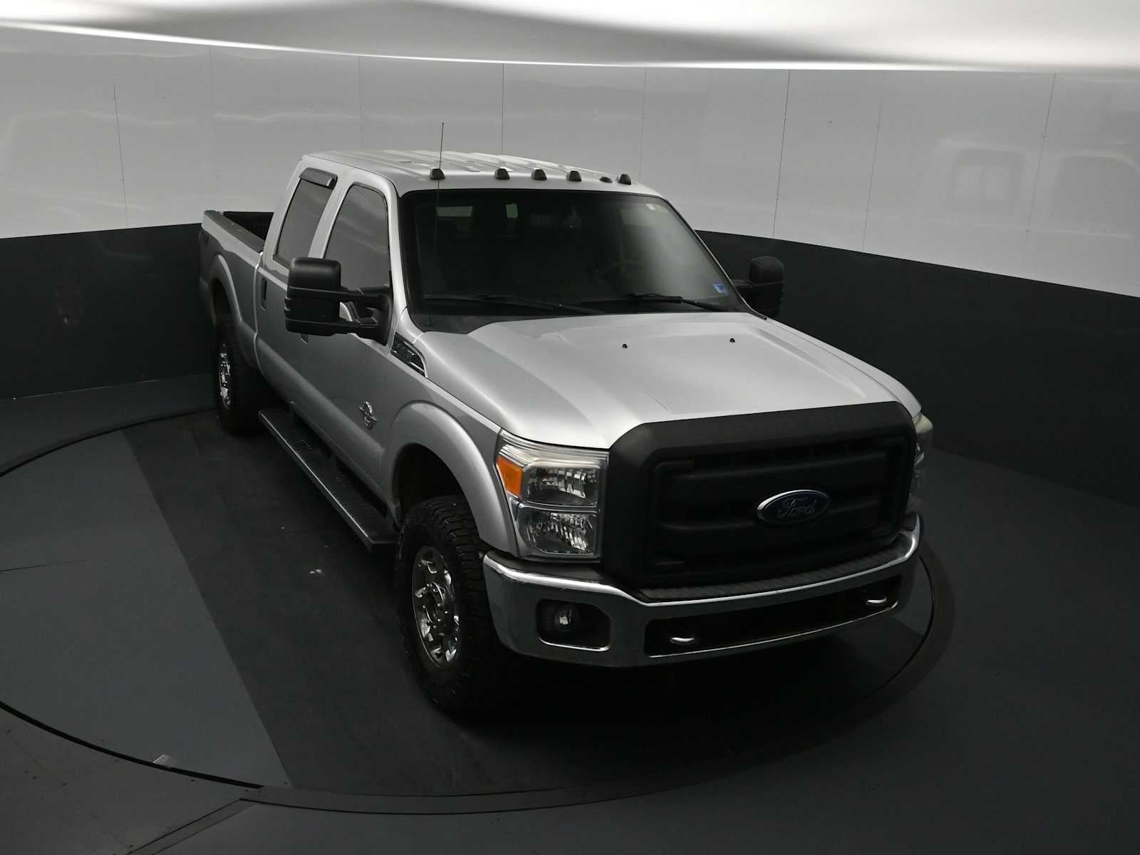2015 Ford Super Duty F-350 SRW Pickup XLT