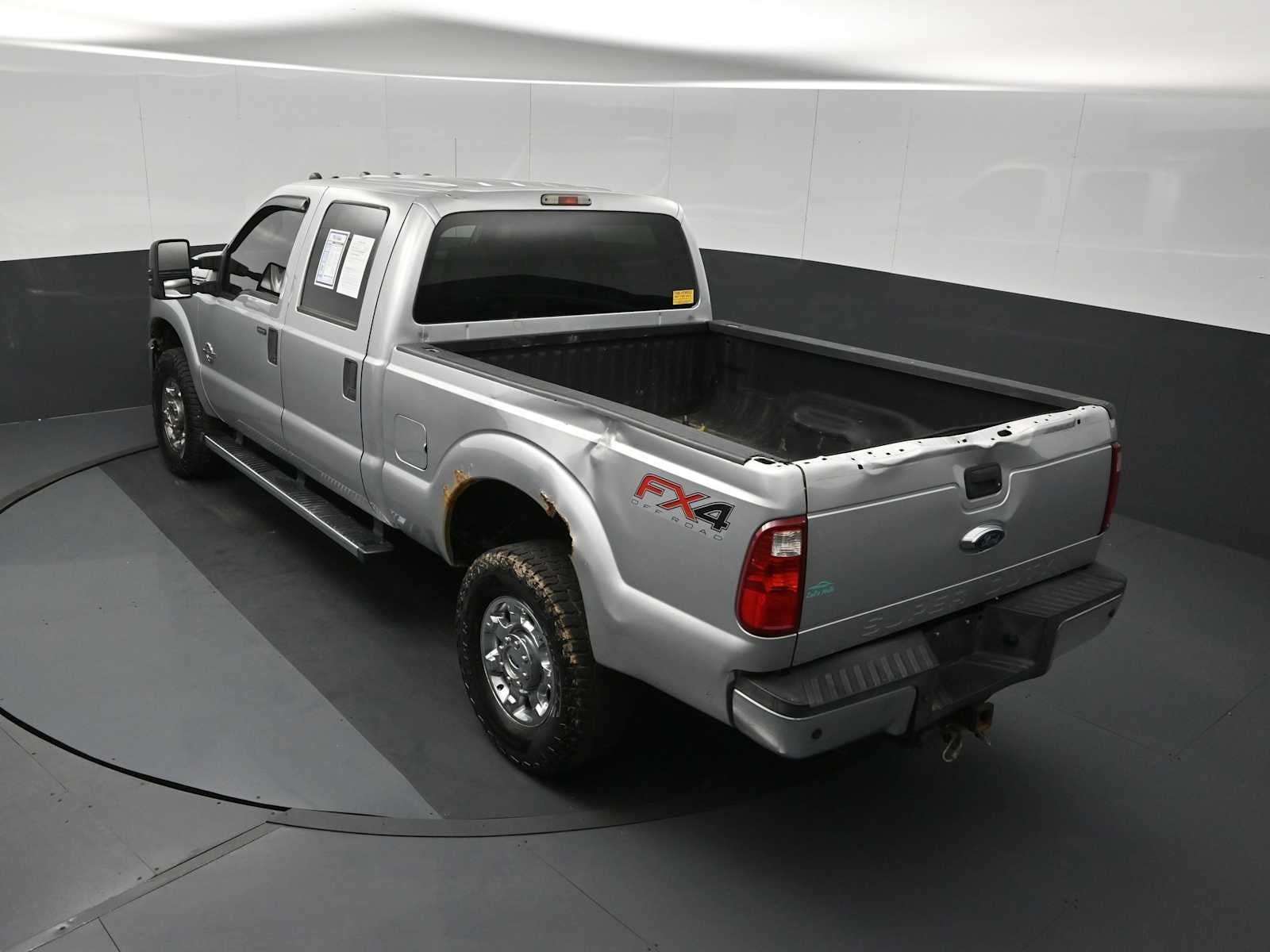 2015 Ford Super Duty F-350 SRW Pickup XLT