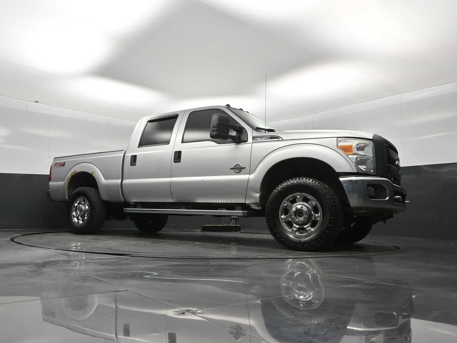 2015 Ford Super Duty F-350 SRW Pickup XLT