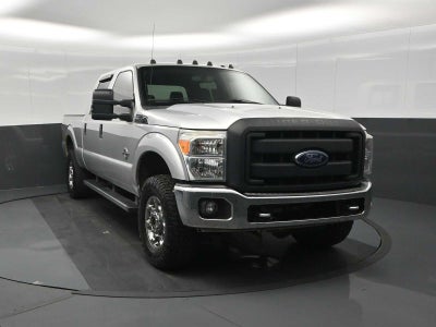 2015 Ford Super Duty F-350 SRW Pickup XLT