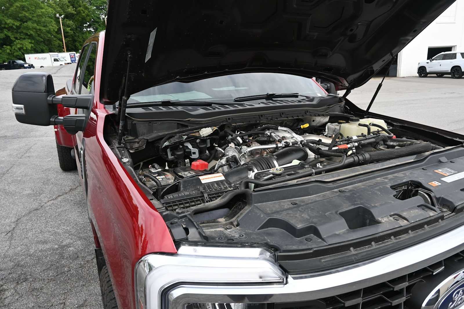 2025 Ford Super Duty F-350 DRW Pickup LARIAT
