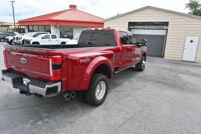 2025 Ford Super Duty F-350 DRW Pickup LARIAT