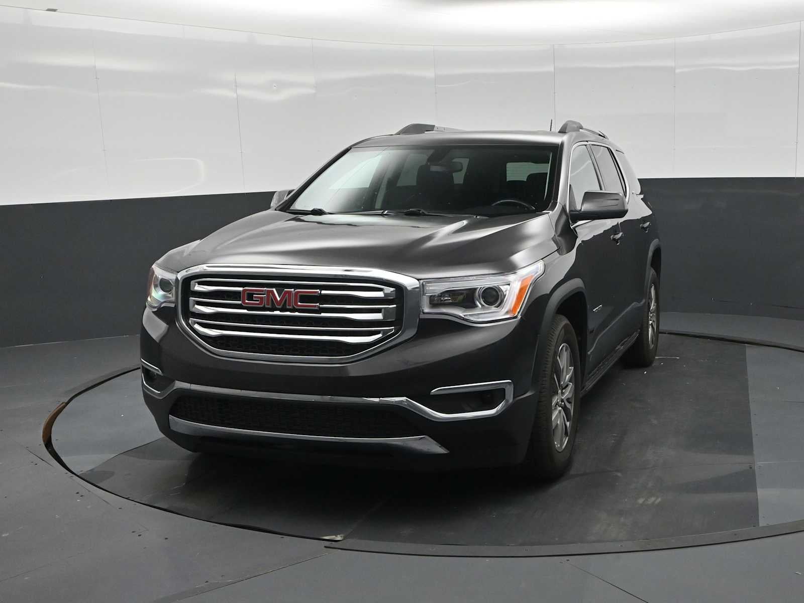 2017 GMC Acadia SLE