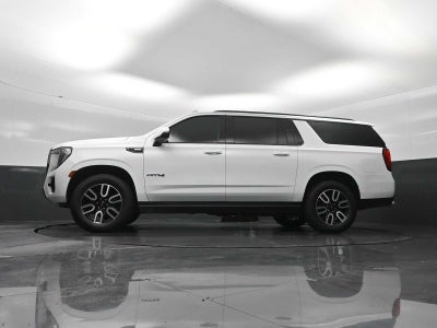 2022 GMC Yukon XL AT4