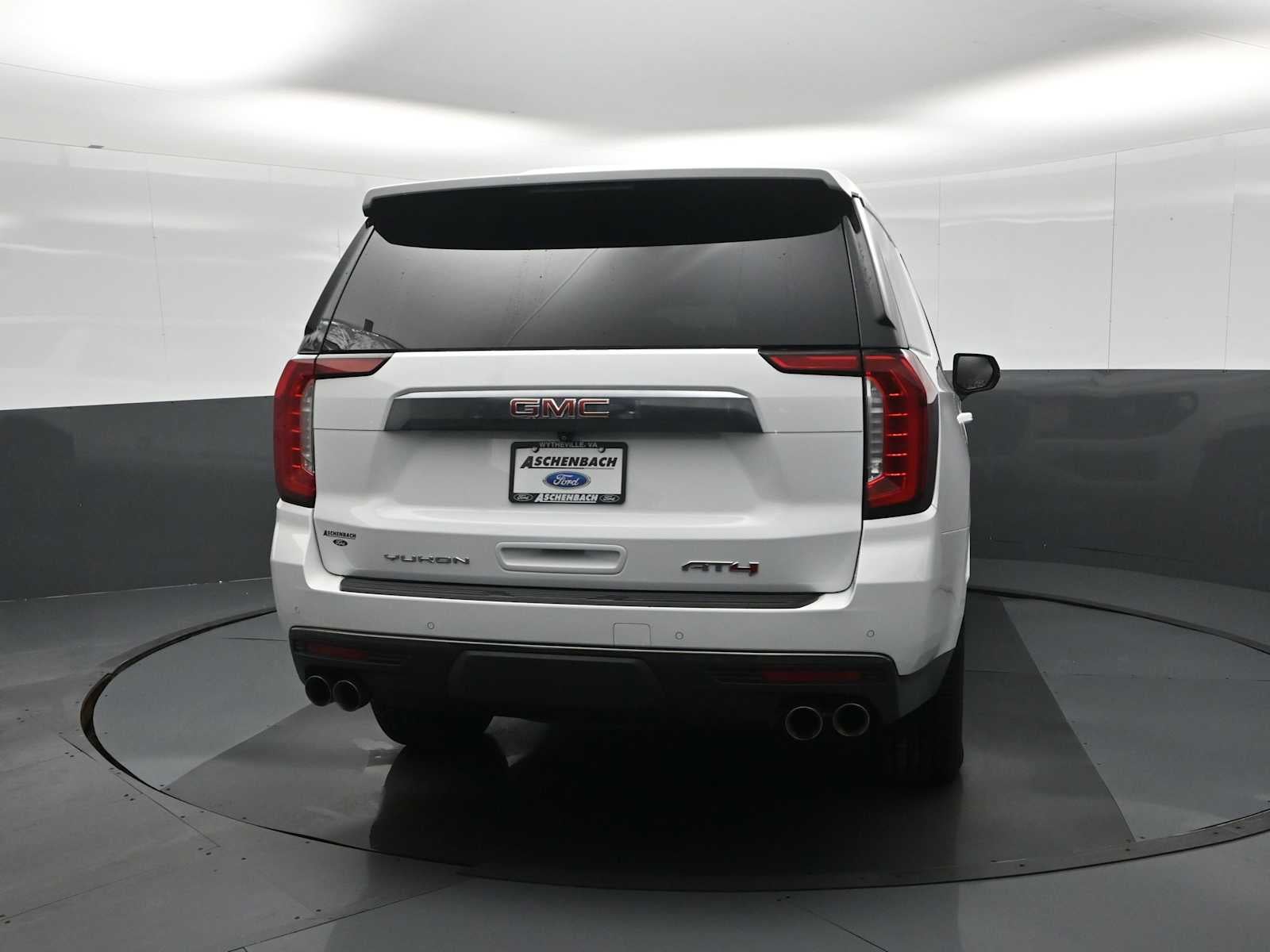 2022 GMC Yukon XL AT4