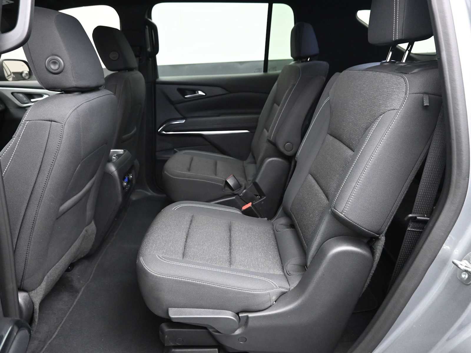 2024 Chevrolet Traverse FWD LT